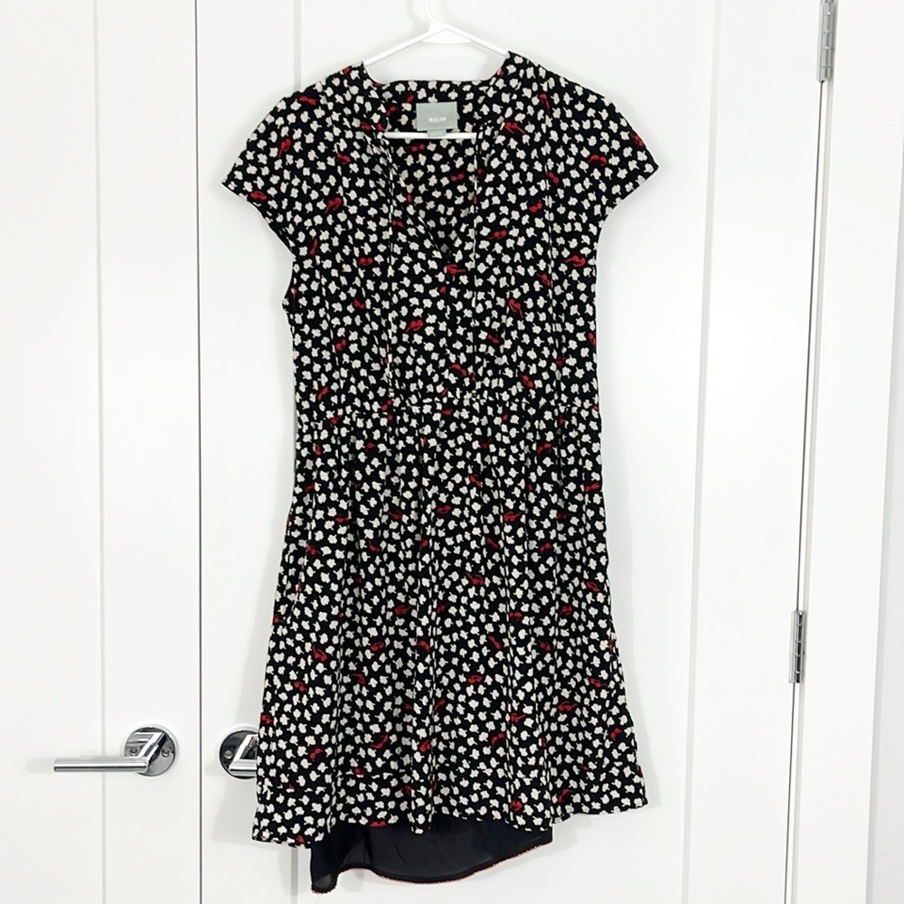 Anthropologie Maeve Medium Black, White, Red Floral Cap Sleeve Dress w/Pockets